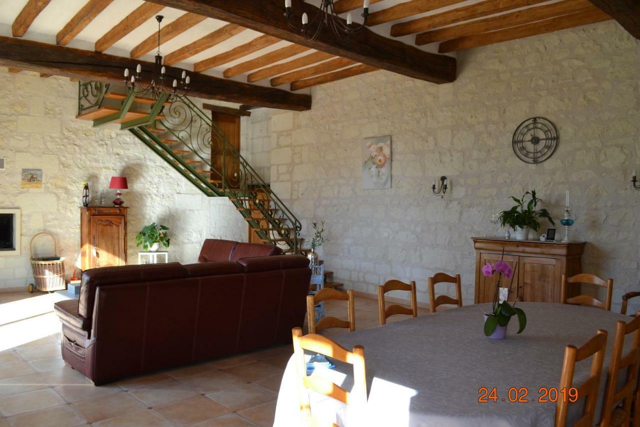 Les Chambres D Hotes Du Lavoir Restigné Zewnętrze zdjęcie